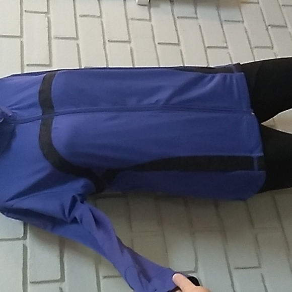 Tek Gear Women's Zip Up Workout Jacket. Size M/L See Measurements - Picture 2 of 11